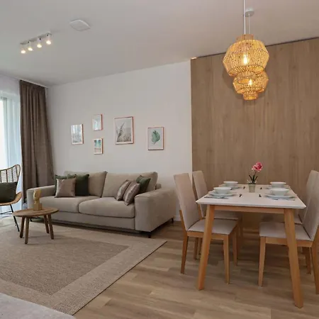 Platan With Lakeview Балатонбоглар