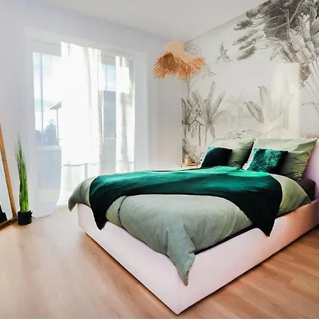 Apartament Platan With Lakeview Balatonboglár