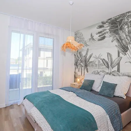 Platan With Lakeview Apartment Balatonboglar