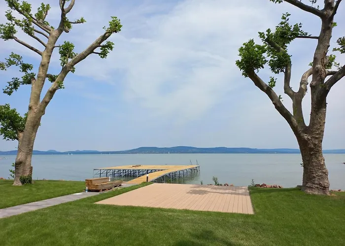 Apartman Platan With Lakeview *