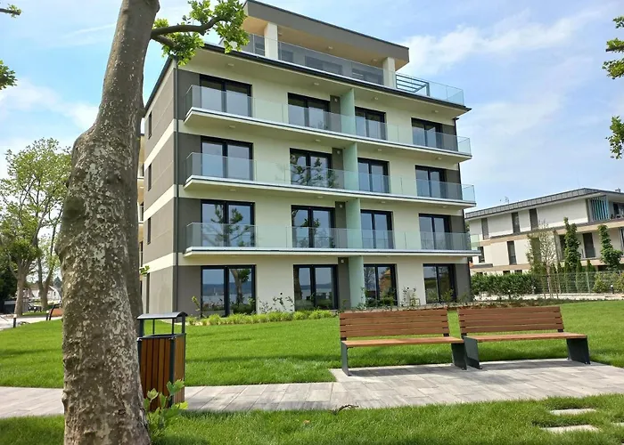 Apartman Platan With Lakeview *