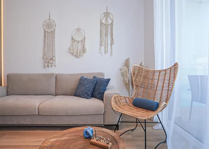Platan With Lakeview Apartman